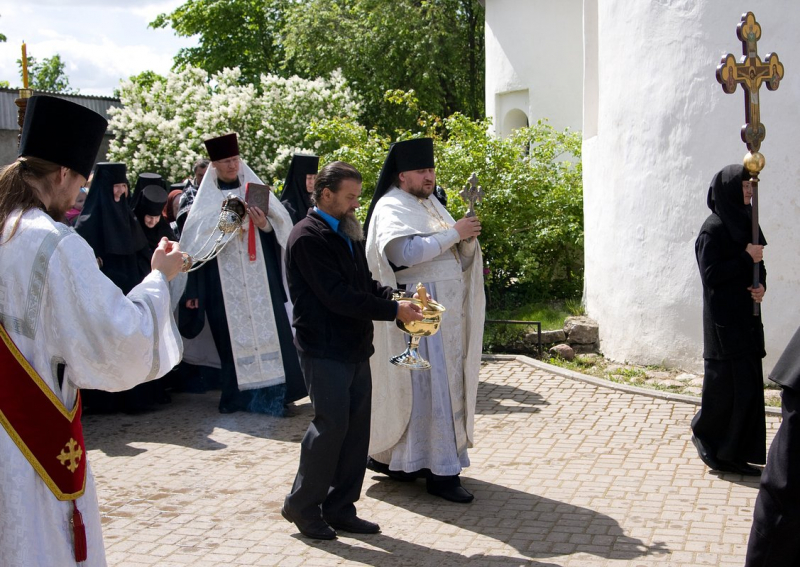 Какой сегодня праздник