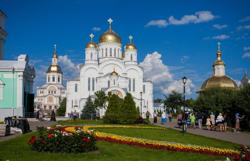 Какой сегодня праздник
