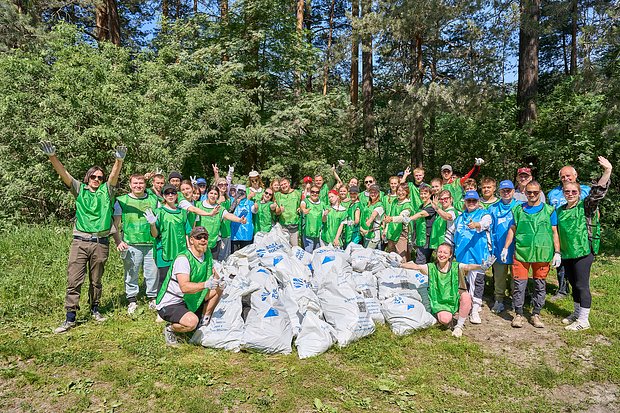 Курорт Сбера провел экологический субботник