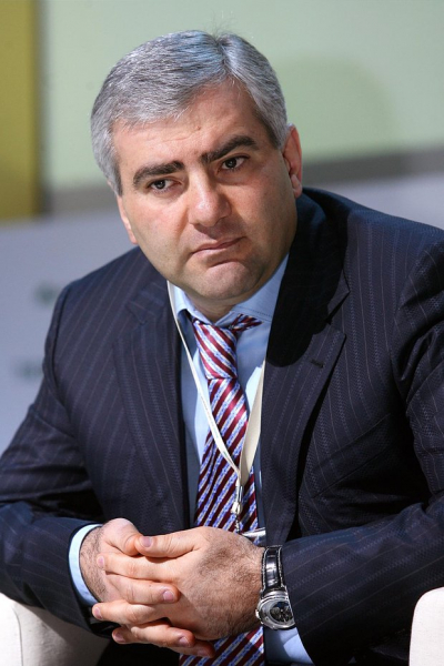 «Мы его деактивируем навсегда». Российского миллиардера задержали в Армении. В чем причина его конфликта с Пашиняном?