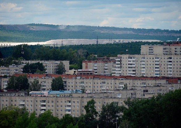 Песня «Кухни» группы «Бонд с кнопкой»