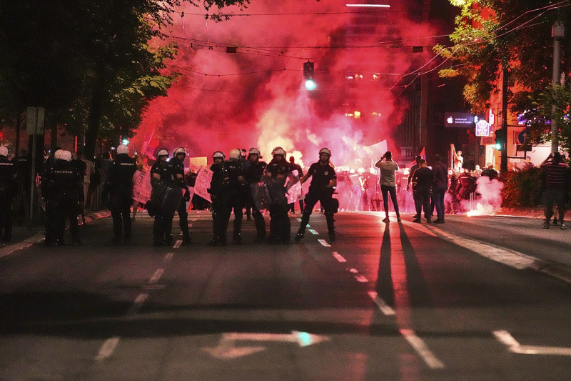 Протесты в Сербии
