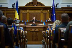 В Раде призвали Зеленского уйти с поста президента