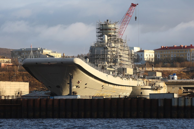 Авианосец «Адмирал Кузнецов»