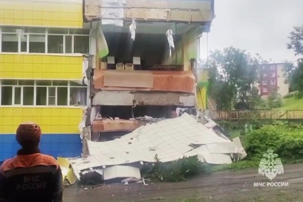 Землетрясение и цунами на Курилах