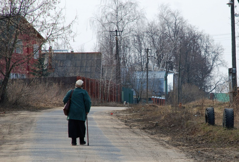 Украинские спецслужбы начали вербовать пожилых россиянок. Как их принуждают к терактам против военных?