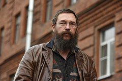 Бизнесмен-христианин Стерлигов устыдил ученых при помощи раскрашенной карандашами таблицы