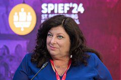 Бывшая помощница Байдена получила гражданство России