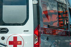 Два человека доставлены в больницу после атаки БПЛА ВСУ