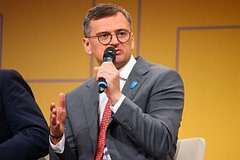 Кулеба раскрыл последствия массового оттока молодежи с Украины