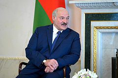 Лукашенко признался в страшной любви к картошке