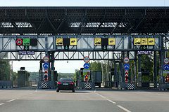 Минтранс высказался о введении платного проезда по всем дорогам России