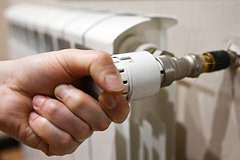 Названы способы проверить готовность батарей к отоплению