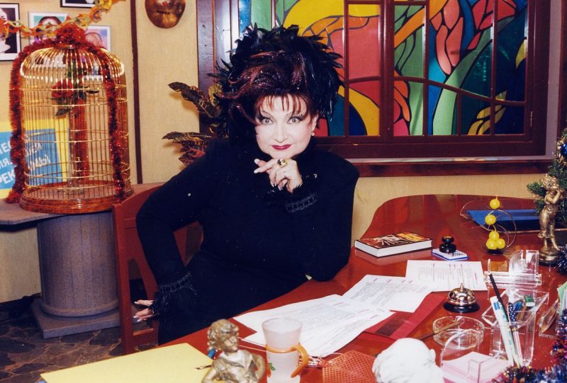 Новая волна популярности Елены Степаненко