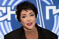 Певица Лолита поделилась воспоминаниями о Кеосаяне