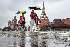 Россиянам назвали срок прихода осенней погоды