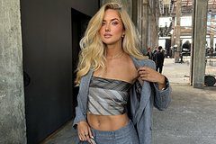 «Самая сексуальная спортсменка мира» показала фигуру в ультракоротком топе