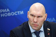 СБУ объявила в розыск Валуева