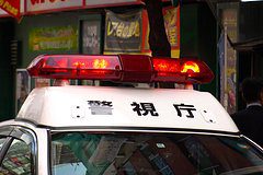 Владелец гостевого дома годами накачивал наркотиками и насиловал постоялиц