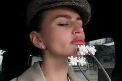 Владелица российской кофейни оправдалась за дизайн стаканов с намеком на оральный секс