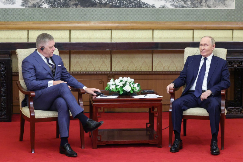 Встреча президента России Владимира Путина с премьер-министром Словакии Робертом Фицо