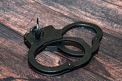 Задержан третий подозреваемый по делу о продаже суррогатного алкоголя в Ленобласти