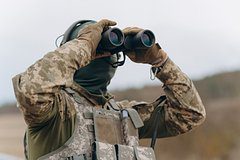 Жену обвиненного в предательстве офицера нашли в России