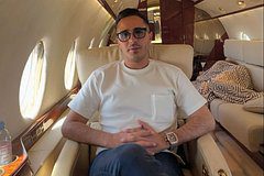 Знаменитого афериста из Tinder внезапно задержали. Как герой-любовник, выманивший у женщин миллионы, прославился на весь мир?