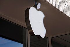 Apple перенесла выход складного iPhone