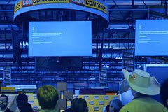 Apple посмеялась над сбоями Windows