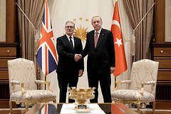 Эрдоган обсудит со Стармером многомиллиардную сделку