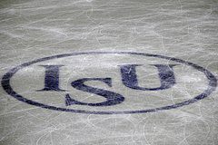 ISU начал расследование в отношении державших в руках игрушечную МБР китайских фигуристов