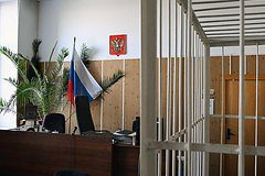 Изрезавший снявшего «Закрытую школу» режиссера заочно арестован
