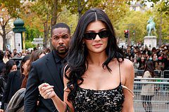 Кайли Дженнер оконфузилась на публике из-за нижнего белья