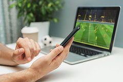 Клиент букмекерской конторы заработал 830 тысяч рублей через 49 секунд после начала матча