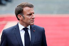 Макрон пригрозил России расплатой в случае нежелания переговоров