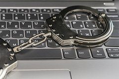 Мошенники стали активнее красть голоса россиян