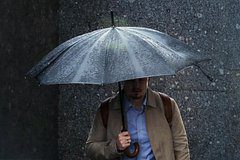 Москвичам пообещали дожди всю неделю