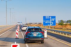 На Крымском мосту возобновили движение