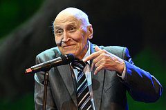 Николай Дроздов снова уменьшился из-за остеопороза