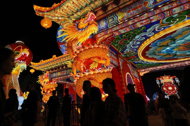 Очереди фур на границе Казахстана и России