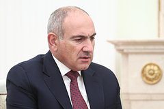 Пашинян включил песню Земфиры о любви и задумался
