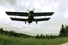 Потерпевший крушение в российском регионе самолет упал рядом с воинской частью