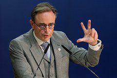Премьер Бельгии высказался о законности конфискации российских активов