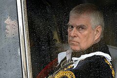 Принца Эндрю лишили титула