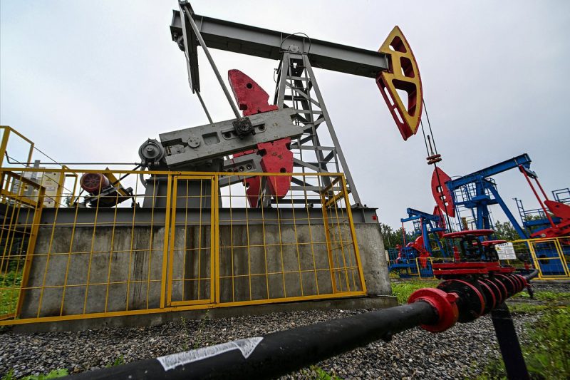 Приостановка госкомпаниями Китая закупок российской нефти