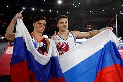 Российским журналистам запретили носить одежду с символикой страны на ЧМ по гимнастике