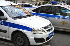 С допросом выбросившего дочь из окна россиянина возникли сложности