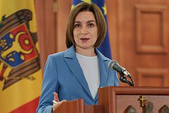 Санду пофантазировала о де Голле на должности премьера Молдавии