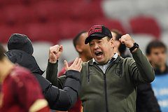 Слуцкий пригласил выругавшегося матом после матча Медведева на тренировку